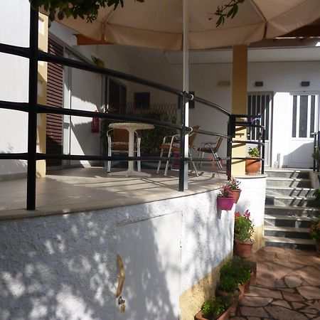 Kostas Apartments & Studios Agios Georgios Pagon Extérieur photo